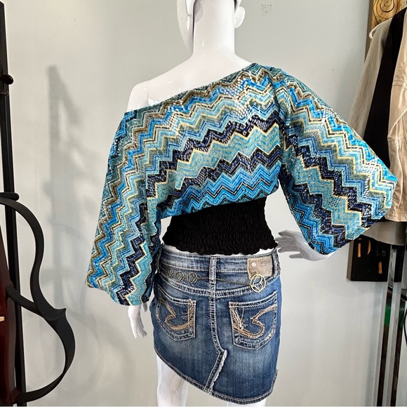 Vintage Crop Zig Zag Top - Picture 8 of 12